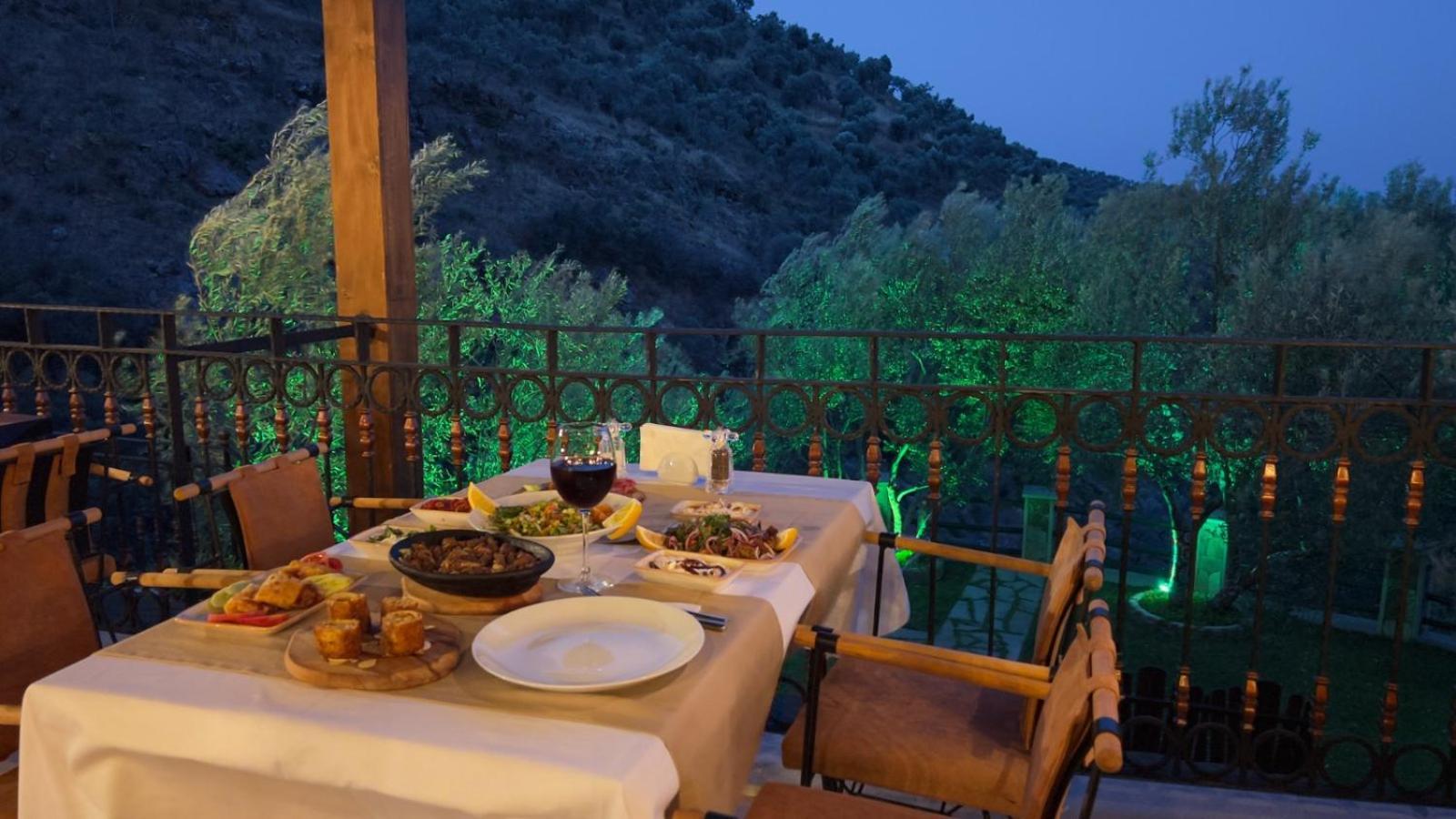 Kazdagi Atila Bey Konagi Otel Ayvacik Dış mekan fotoğraf